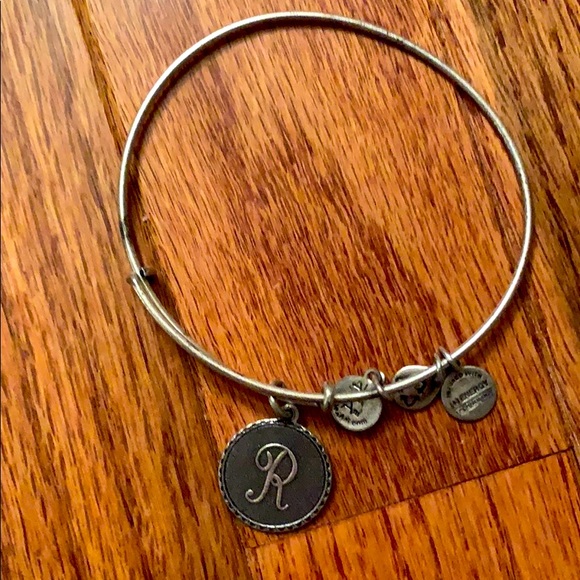 Alex and Ani R bracelet - Picture 1 of 4